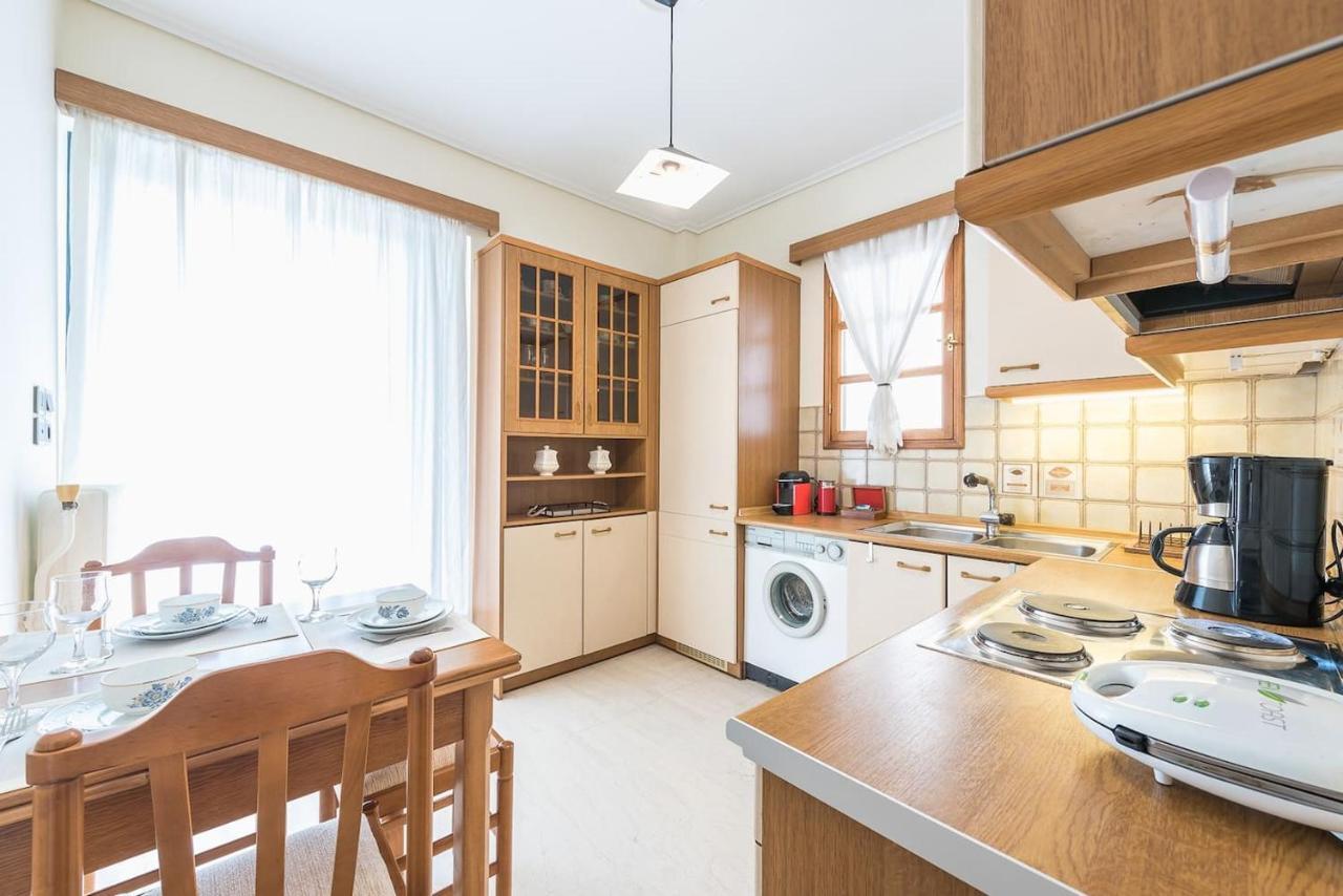 Seaside Central Apartment Athena Bagian luar foto