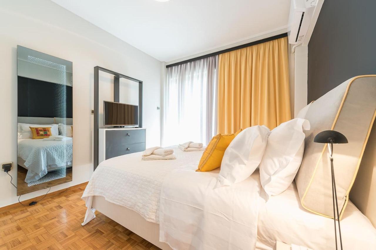 Seaside Central Apartment Athena Bagian luar foto