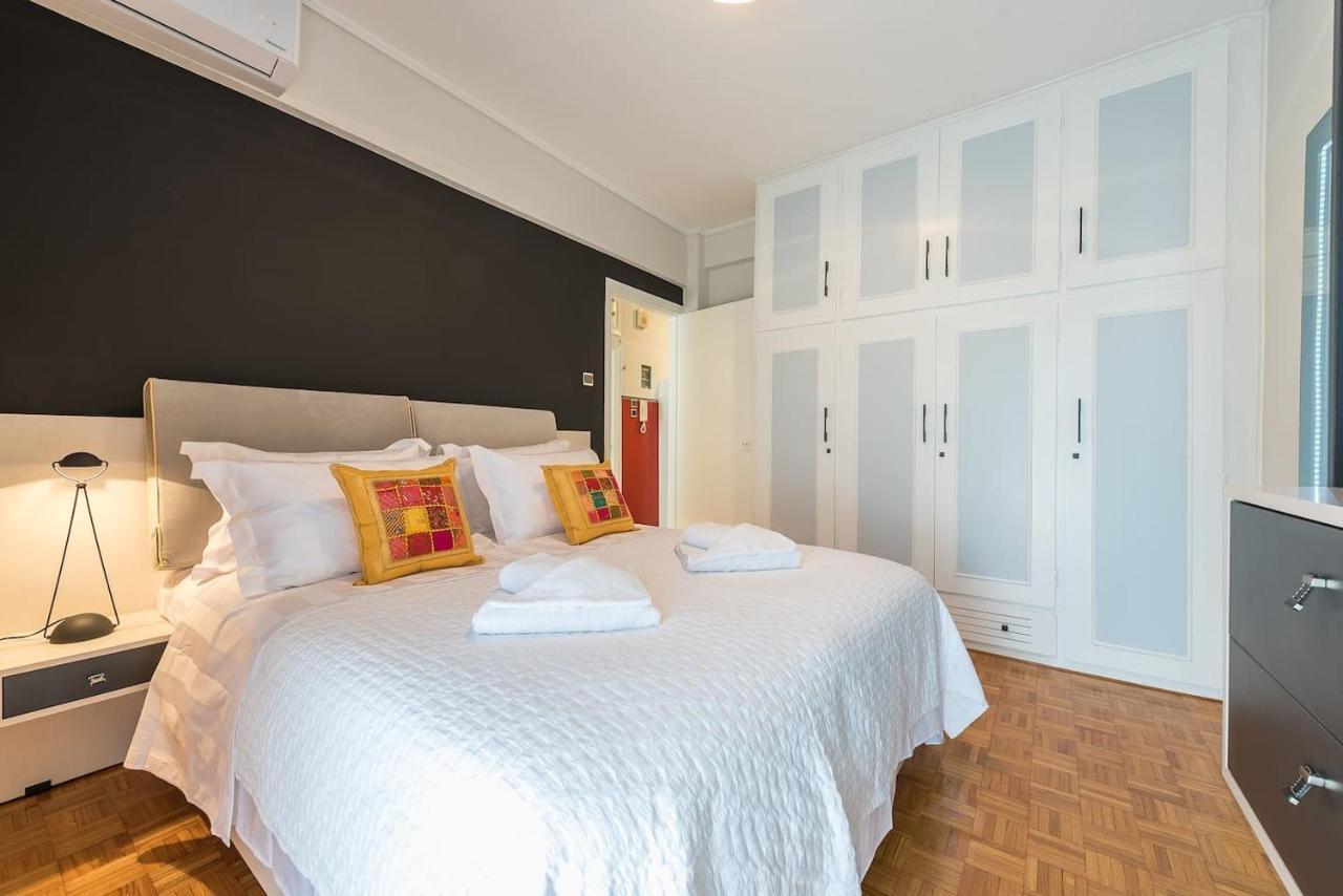 Seaside Central Apartment Athena Bagian luar foto