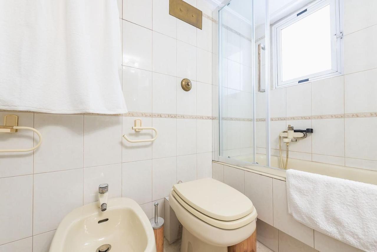 Seaside Central Apartment Athena Bagian luar foto